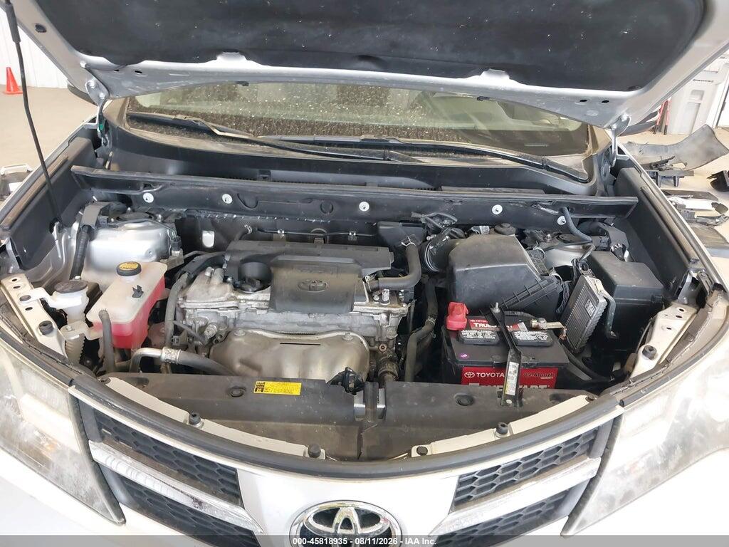 2T3RFREV8FW327300 2015 TOYOTA RAV4 photo no. 8