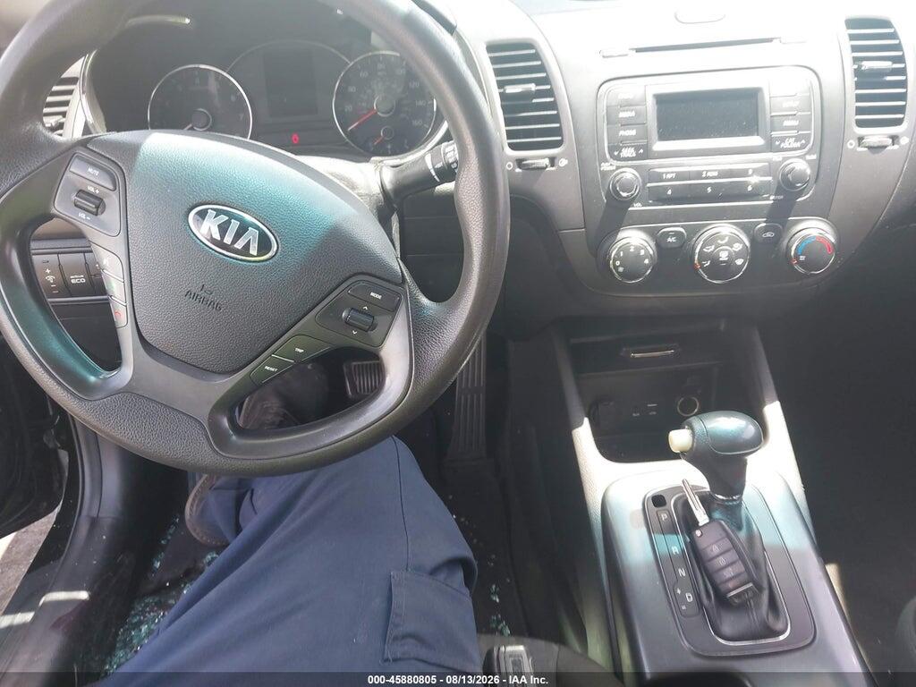 KNAFK4A60G5619304 2016 KIA FORTE photo no. 11