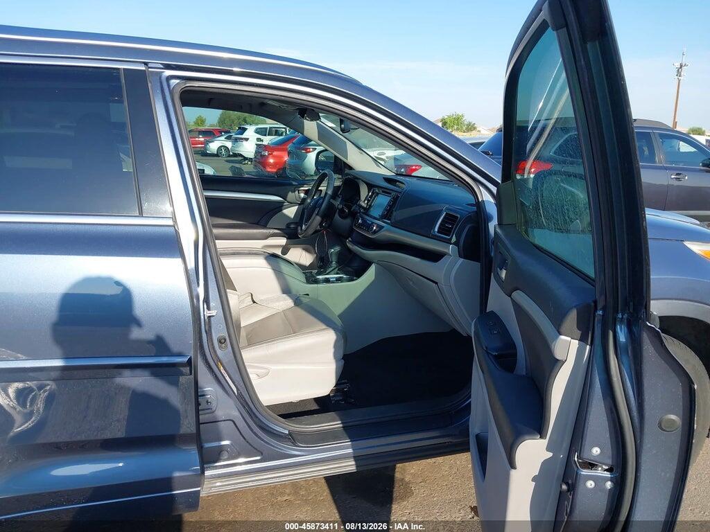 5TDKKRFH3GS122279 2016 TOYOTA HIGHLANDER photo no. 5