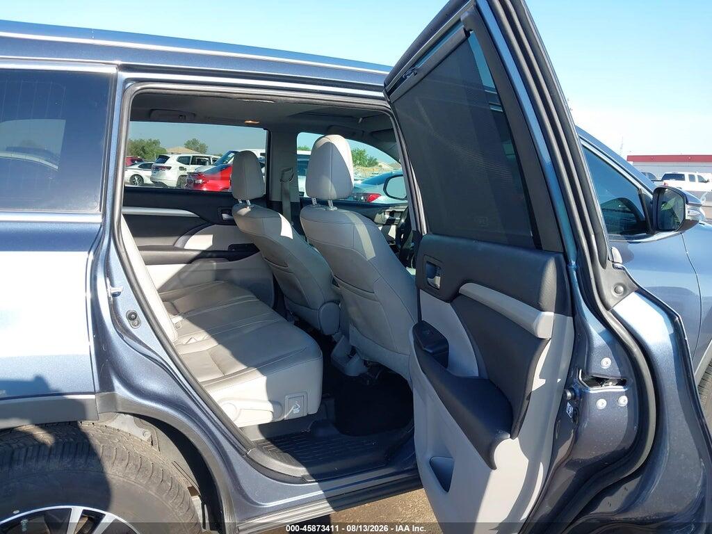 5TDKKRFH3GS122279 2016 TOYOTA HIGHLANDER photo no. 8