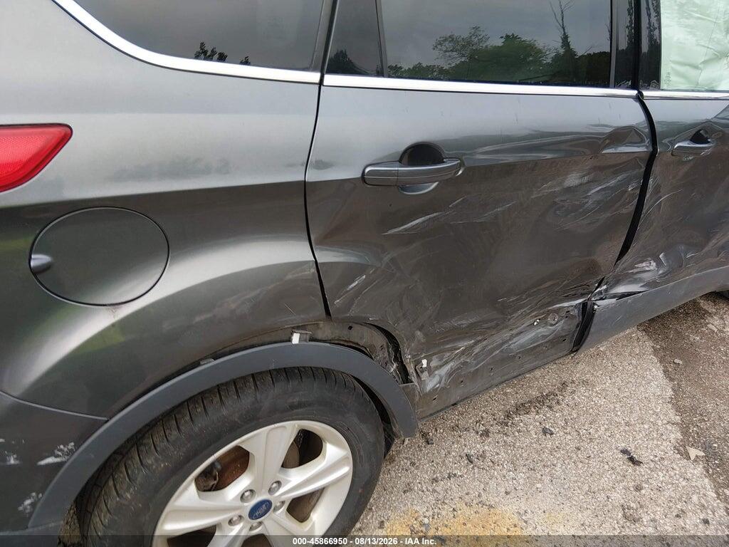 1FMCU0G76GUA43471 2016 FORD ESCAPE photo no. 6