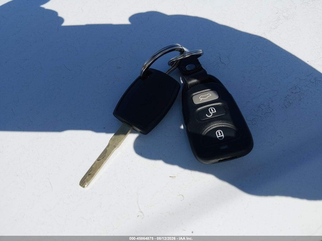 1FMCU0GX4GUA68336 2016 FORD ESCAPE photo no. 11