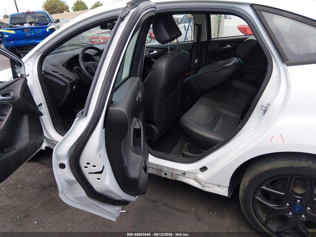 1FADP3F29GL351477 2016 FORD FOCUS photo no. 8