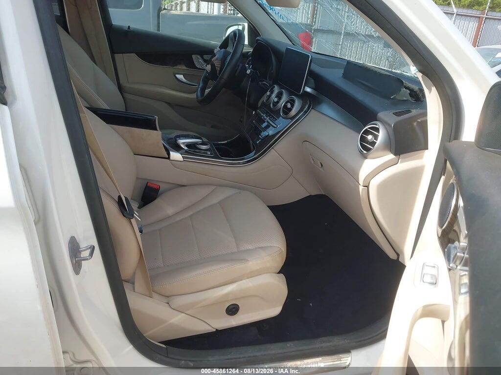 WDC0G4KB8GF083034 2016 MERCEDES-BENZ GLC 300 photo no. 5