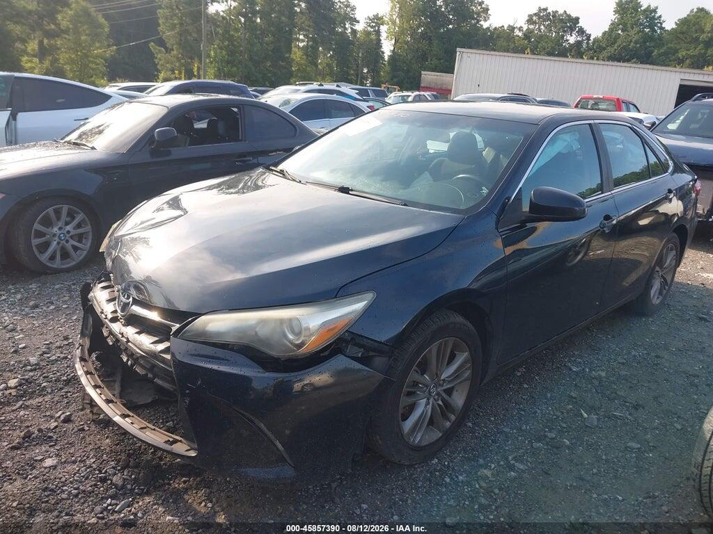 4T1BF1FK6GU232963 2016 TOYOTA CAMRY photo no. 2