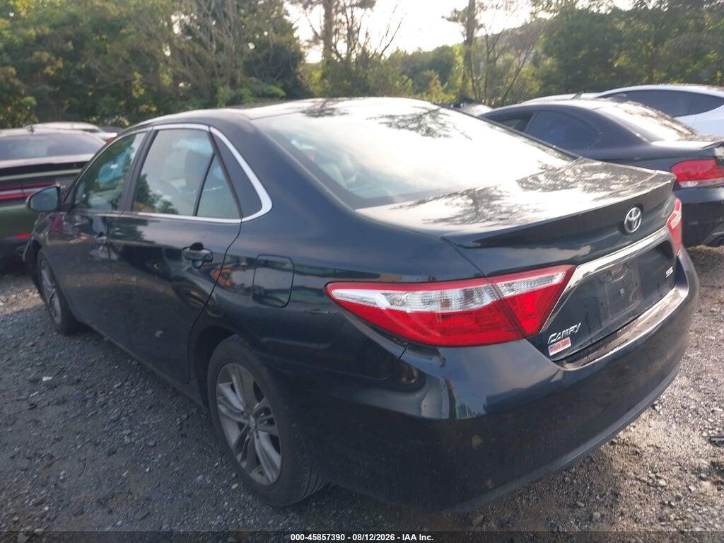 4T1BF1FK6GU232963 2016 TOYOTA CAMRY photo no. 3