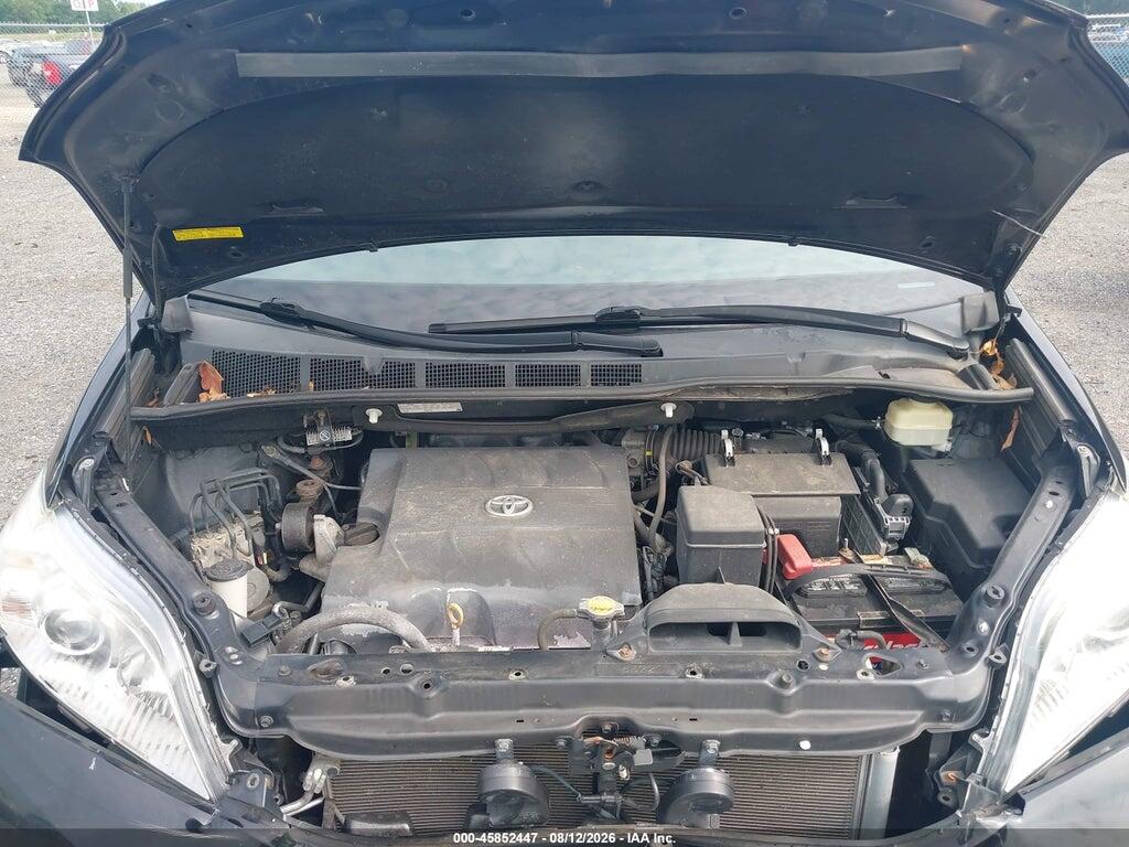 5TDYK3DC3GS750910 2016 TOYOTA SIENNA photo no. 10