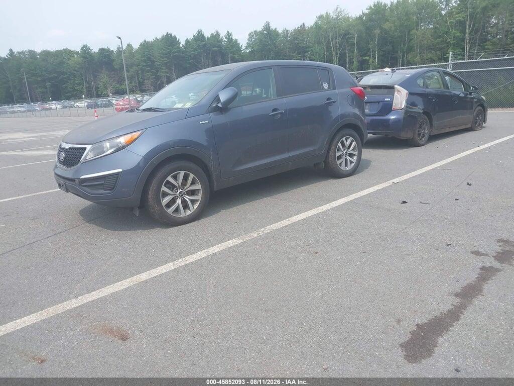 KNDPBCAC4G7880950 2016 KIA SPORTAGE photo no. 2