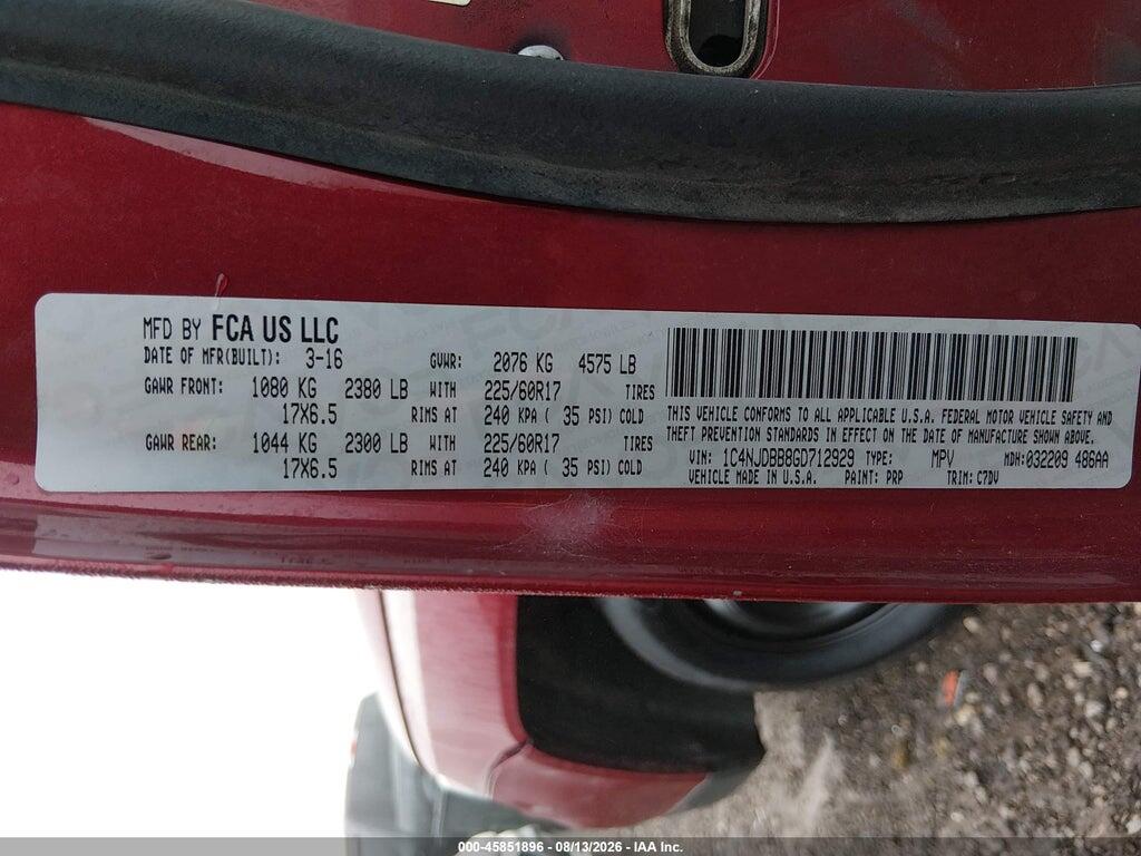 1C4NJDBB8GD712929 2016 JEEP COMPASS photo no. 9