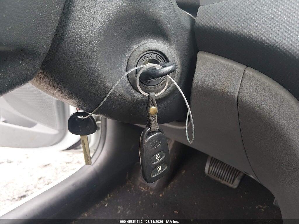 KMHCT4AE9GU110517 2016 HYUNDAI ACCENT photo no. 11