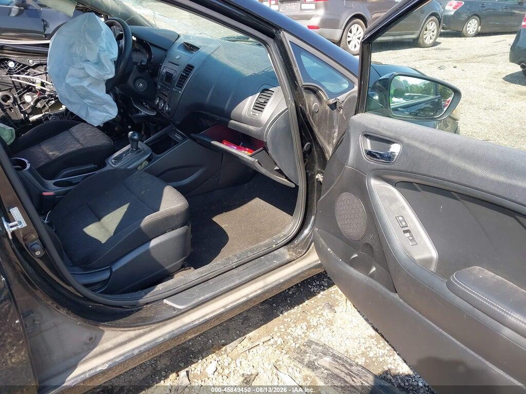 KNAFK4A66G5602779 2016 KIA FORTE photo no. 5