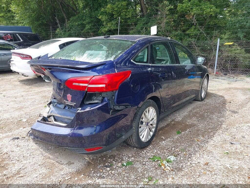 1FADP3J24GL202336 2016 FORD FOCUS photo no. 4