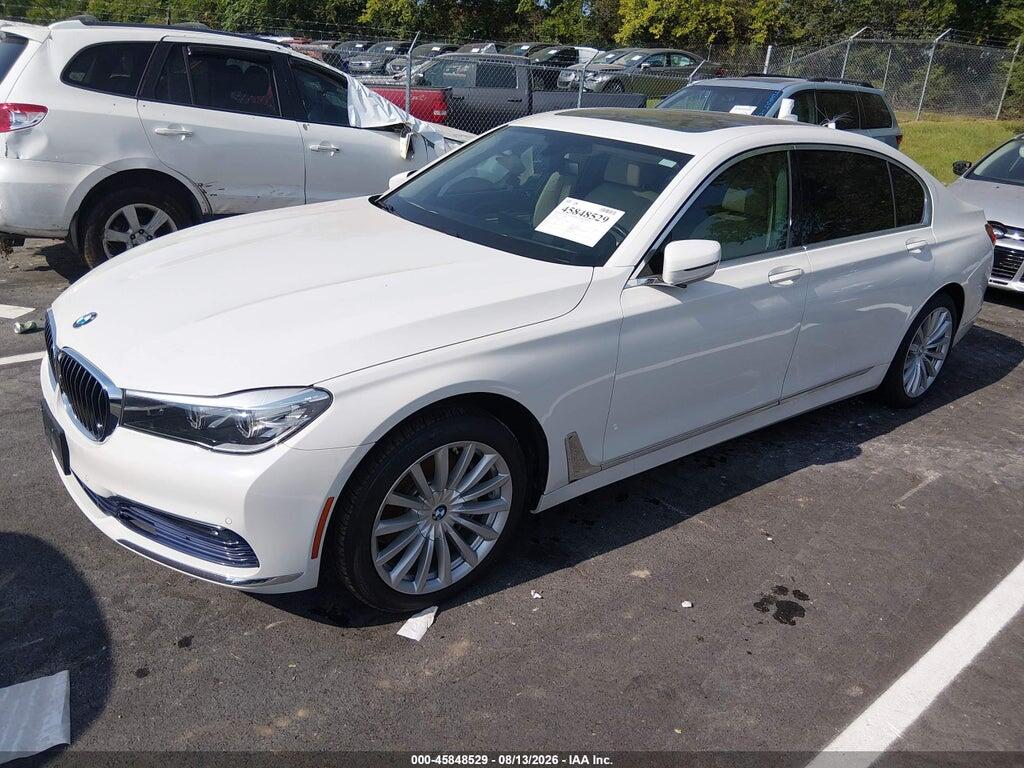 WBA7E2C59GG547351 2016 BMW 740I photo no. 2