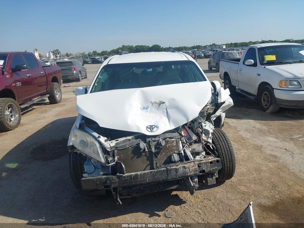 5TDKK3DC2GS750158 2016 TOYOTA SIENNA photo no. 12