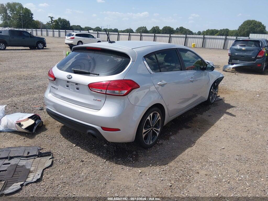 KNAFX5A82G5546879 2016 KIA FORTE photo no. 4