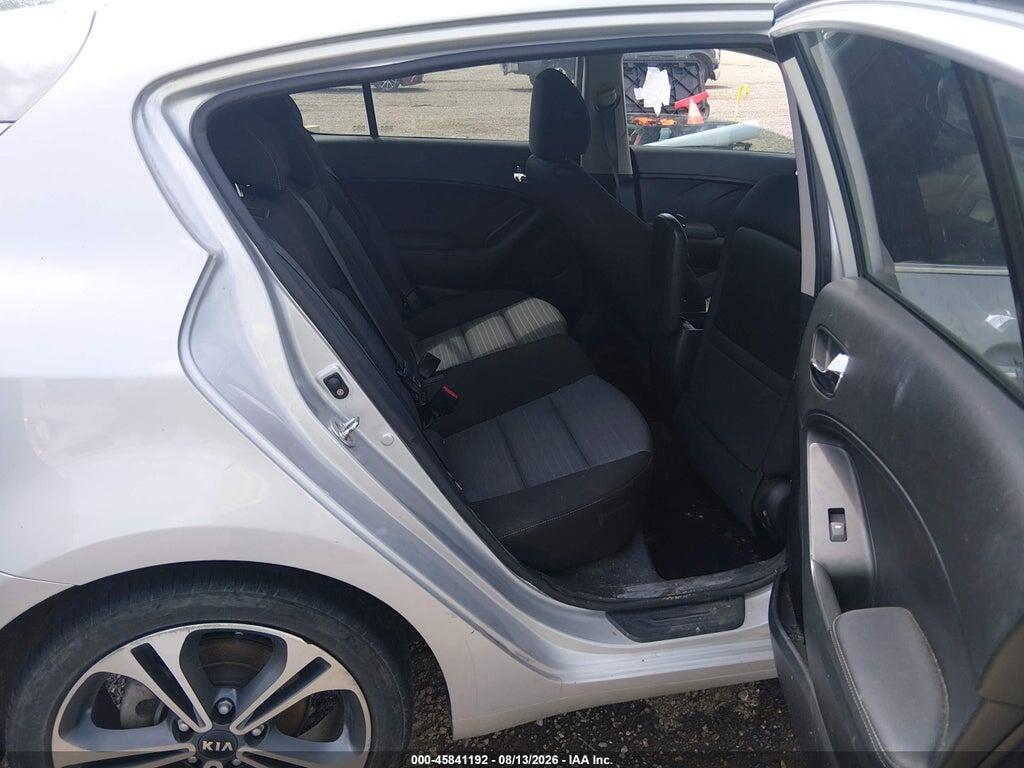 KNAFX5A82G5546879 2016 KIA FORTE photo no. 8