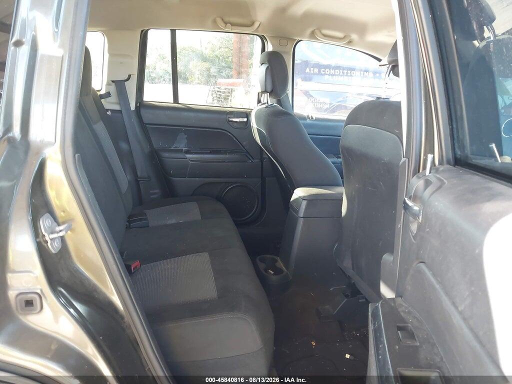 1C4NJDBB7GD510034 2016 JEEP COMPASS photo no. 8