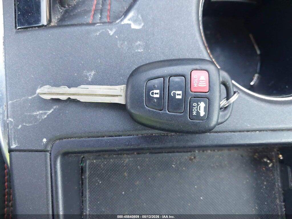 4T1BF1FK8GU548378 2016 TOYOTA CAMRY photo no. 11