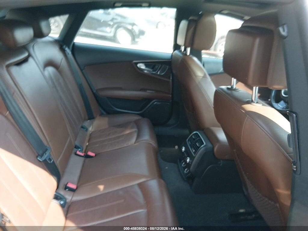 WAUWGAFC2GN104030 2016 AUDI A7 photo no. 8
