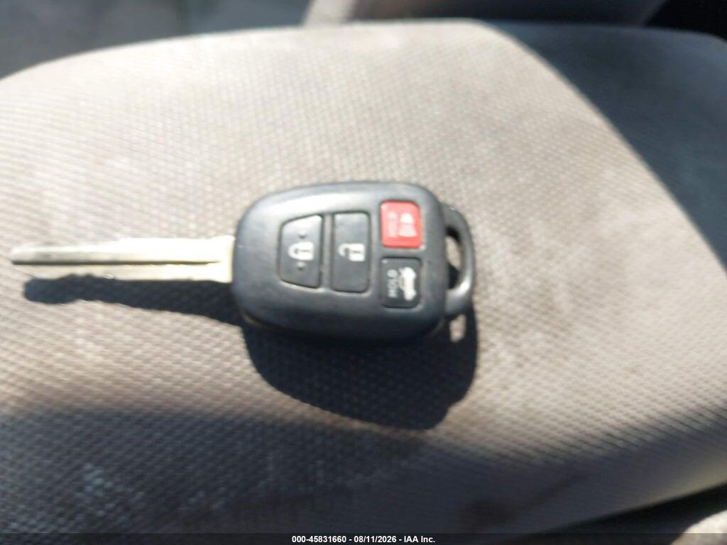 2T1BURHE7GC487179 2016 TOYOTA COROLLA photo no. 11