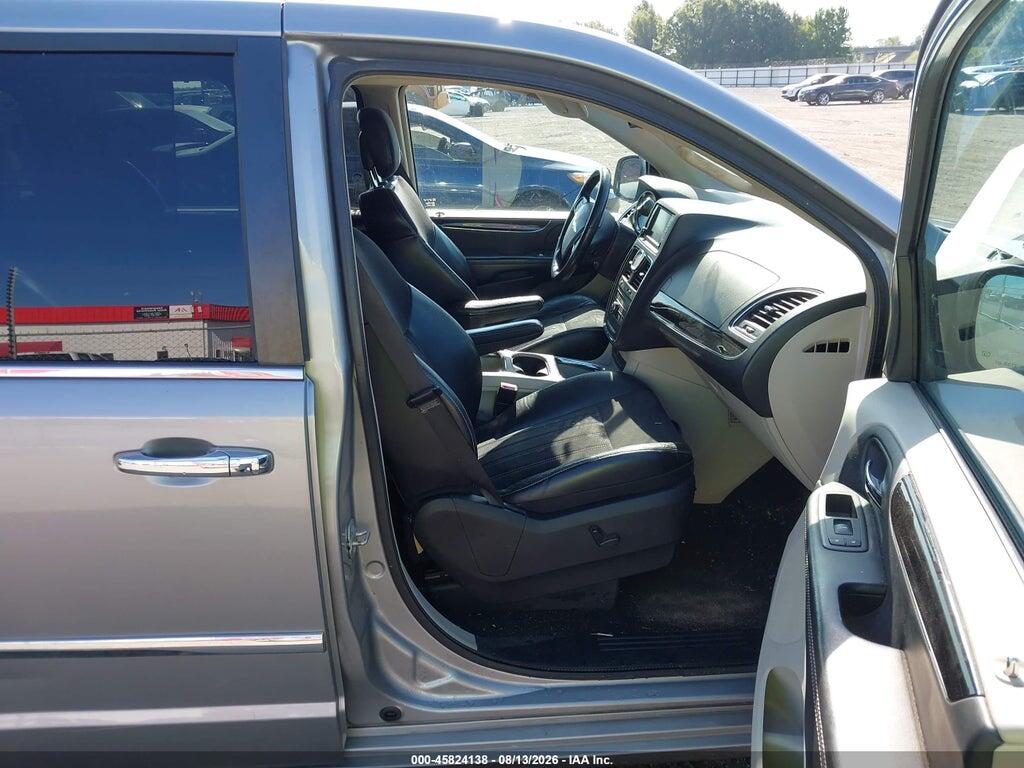 2C4RC1JG6GR136066 2016 CHRYSLER TOWN & COUNTRY photo no. 5