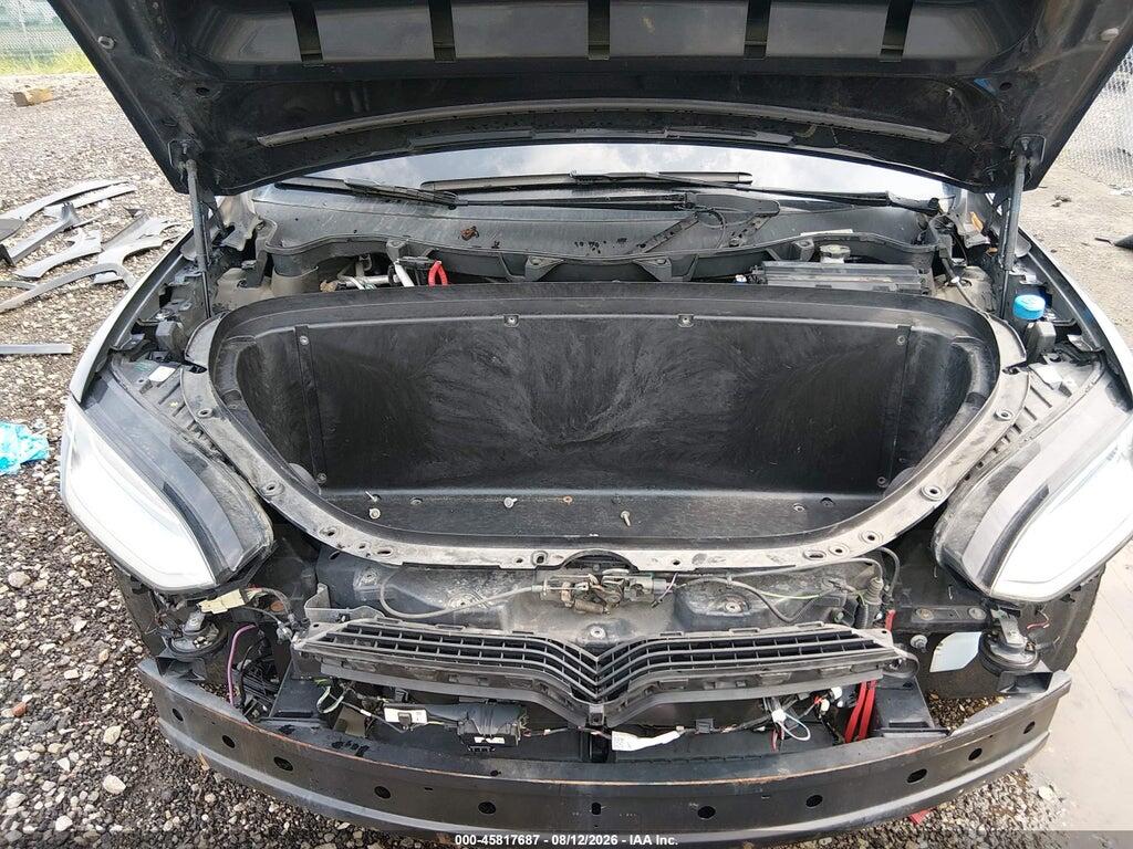 5YJXCBE29GF014373 2016 TESLA MODEL X photo no. 10