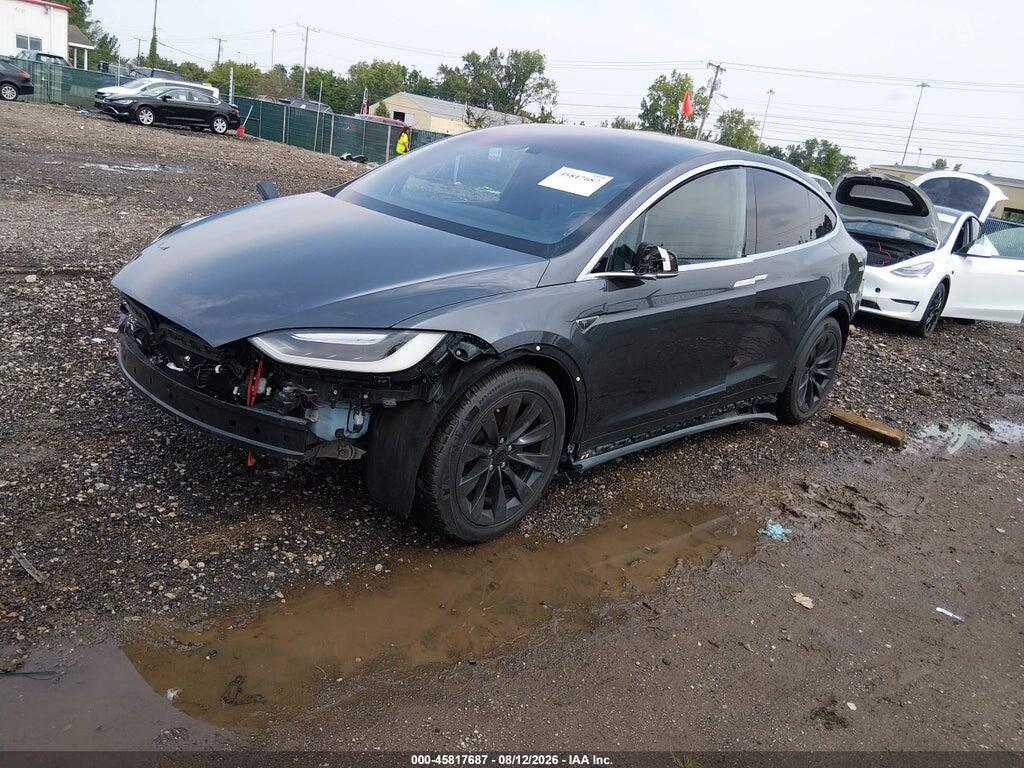 5YJXCBE29GF014373 2016 TESLA MODEL X photo no. 2