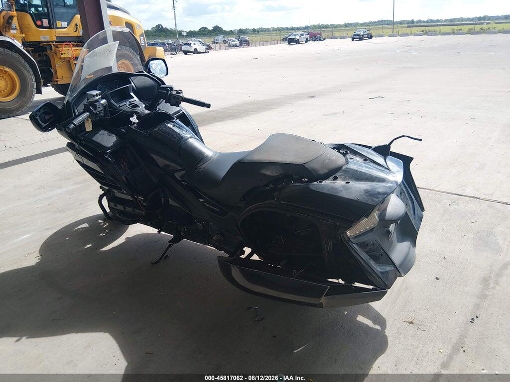 JH2SC6816GK300275 2016 HONDA GL1800 photo no. 3