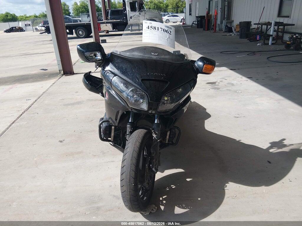 JH2SC6816GK300275 2016 HONDA GL1800 photo no. 5