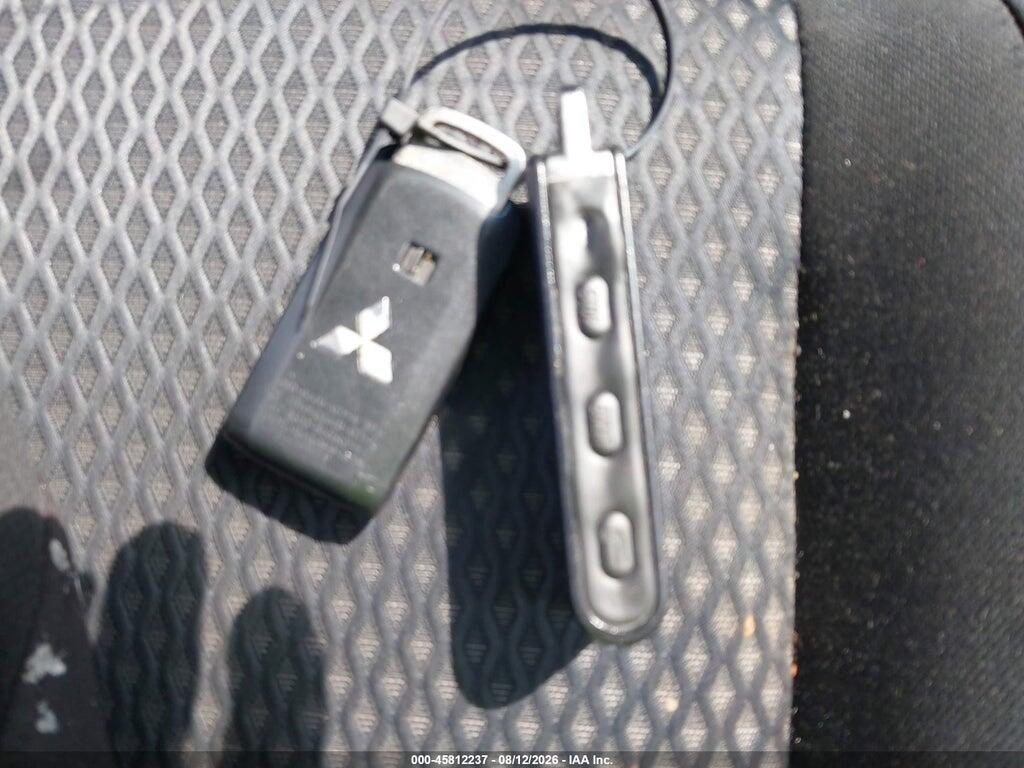 JA4AZ3A38GZ039388 2016 MITSUBISHI OUTLANDER photo no. 11