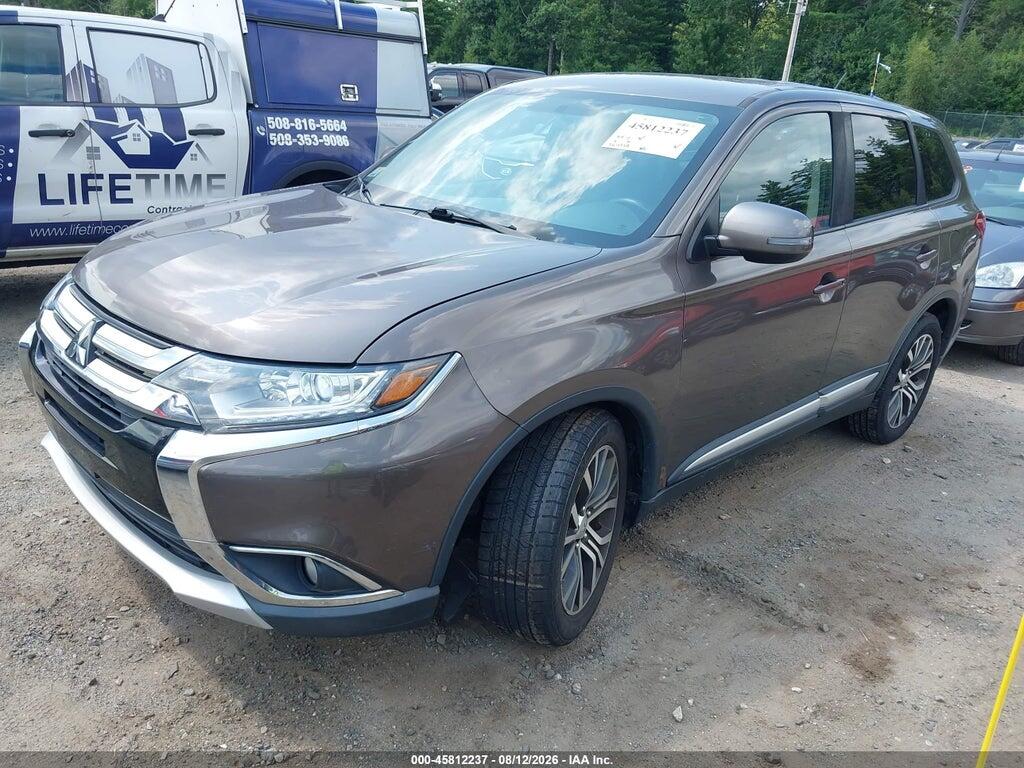 JA4AZ3A38GZ039388 2016 MITSUBISHI OUTLANDER photo no. 2