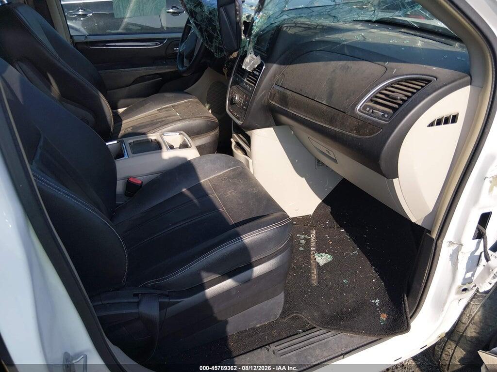 2C4RC1BG0GR299830 2016 CHRYSLER TOWN & COUNTRY photo no. 5