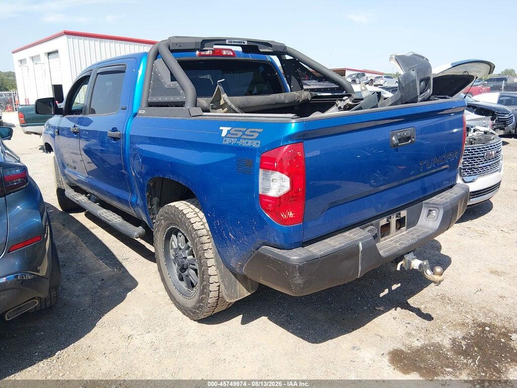 5TFEW5F15GX200407 2016 TOYOTA TUNDRA photo no. 3