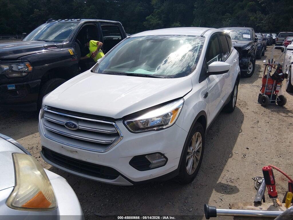 1FMCU9GD9HUB25576 2017 FORD ESCAPE photo no. 2