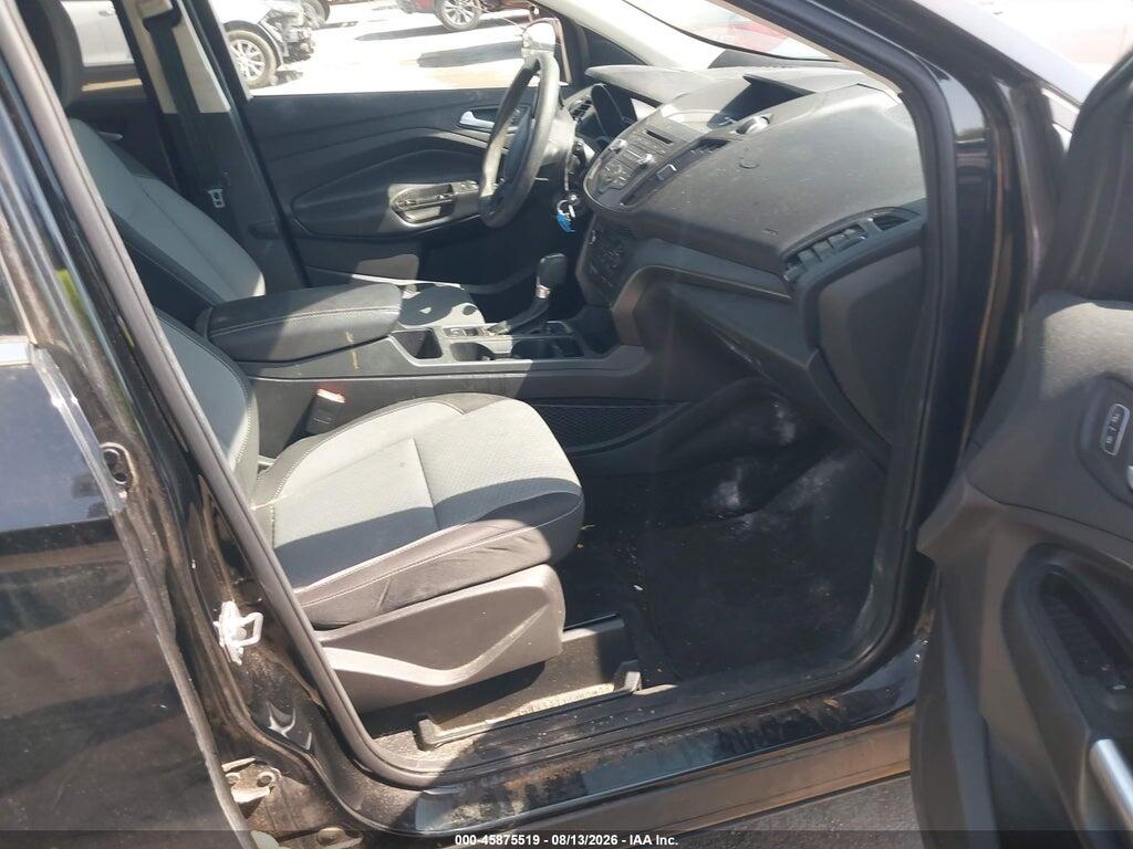 1FMCU0GD7HUD92906 2017 FORD ESCAPE photo no. 5