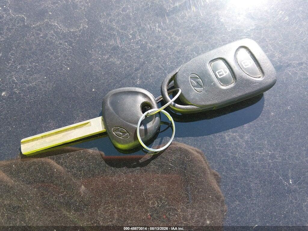 KMHCT5AE9HU306643 2017 HYUNDAI ACCENT photo no. 11