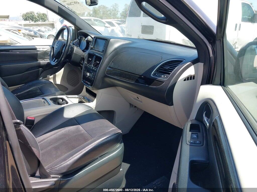2C4RDGCG5HR856747 2017 DODGE GRAND CARAVAN photo no. 5