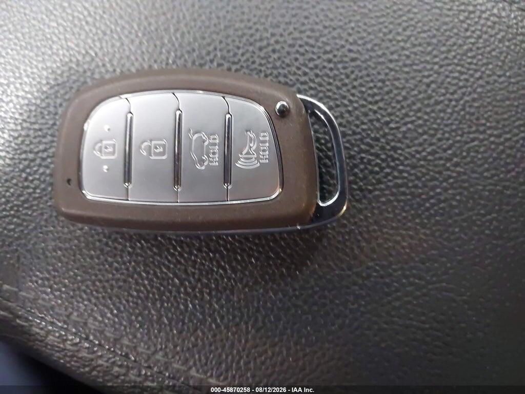 KM8J3CA23HU504698 2017 HYUNDAI TUCSON photo no. 11
