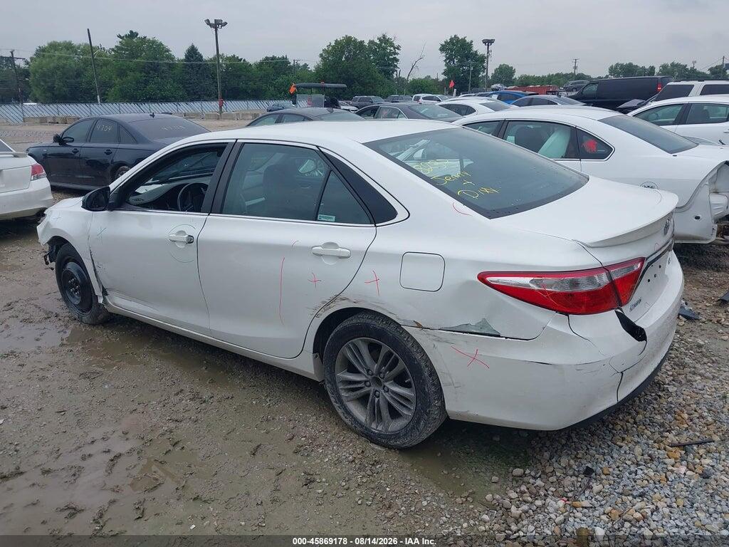 4T1BF1FK7HU351820 2017 TOYOTA CAMRY photo no. 3