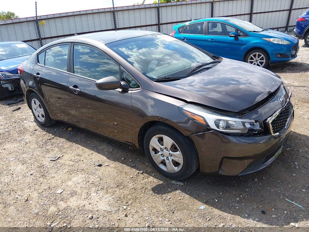 3KPFK4A74HE009486 2017 KIA FORTE photo no. 1