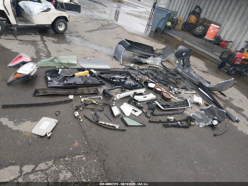 JF2SJARC0HH575089 2017 SUBARU FORESTER photo no. 12