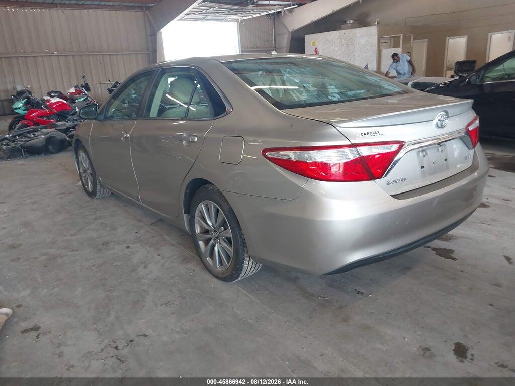 4T1BF1FK0HU774335 2017 TOYOTA CAMRY photo no. 3