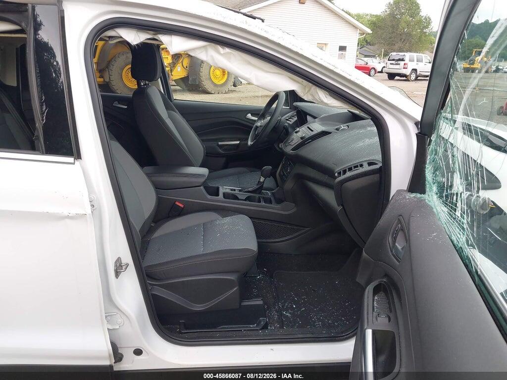 1FMCU0GD2HUD85992 2017 FORD ESCAPE photo no. 5