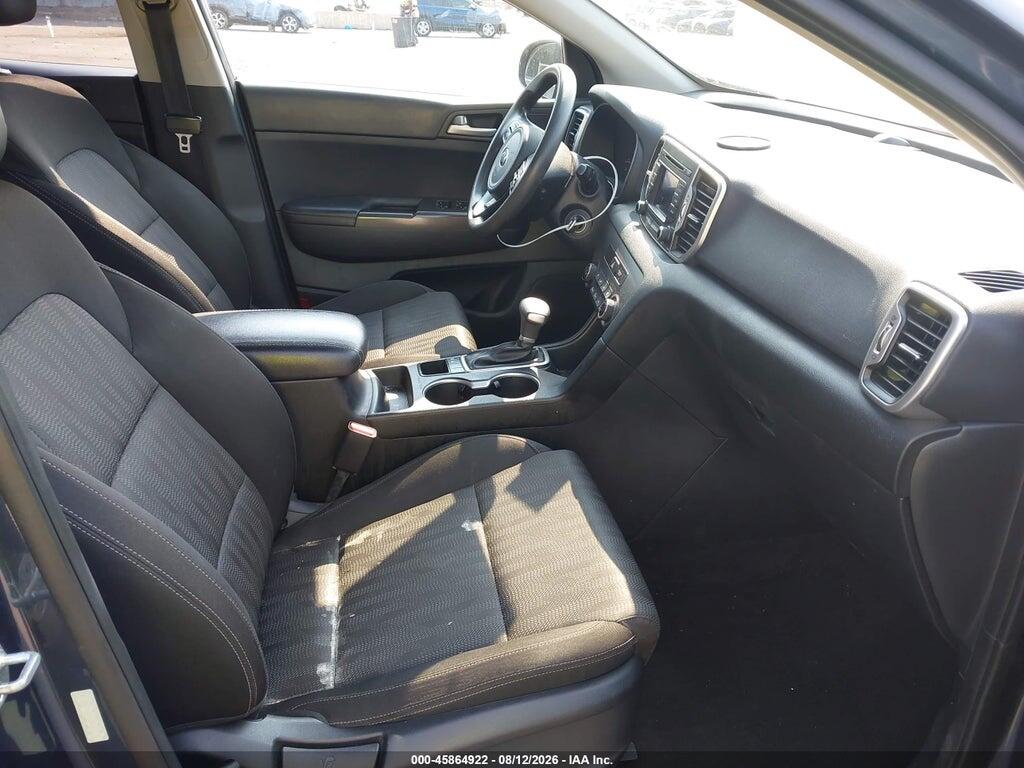 KNDPMCAC8H7255270 2017 KIA SPORTAGE photo no. 5