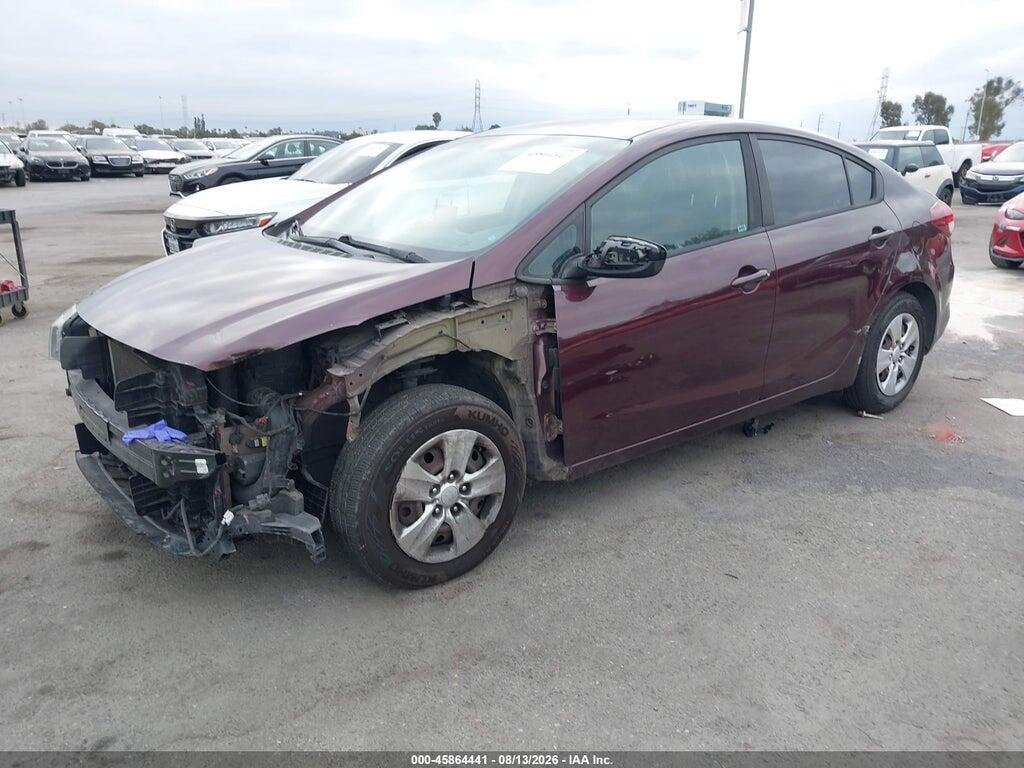 3KPFK4A76HE048239 2017 KIA FORTE photo no. 2