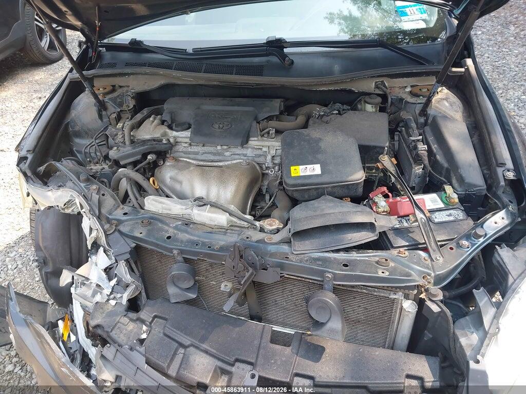 4T1BF1FK0HU328251 2017 TOYOTA CAMRY photo no. 10