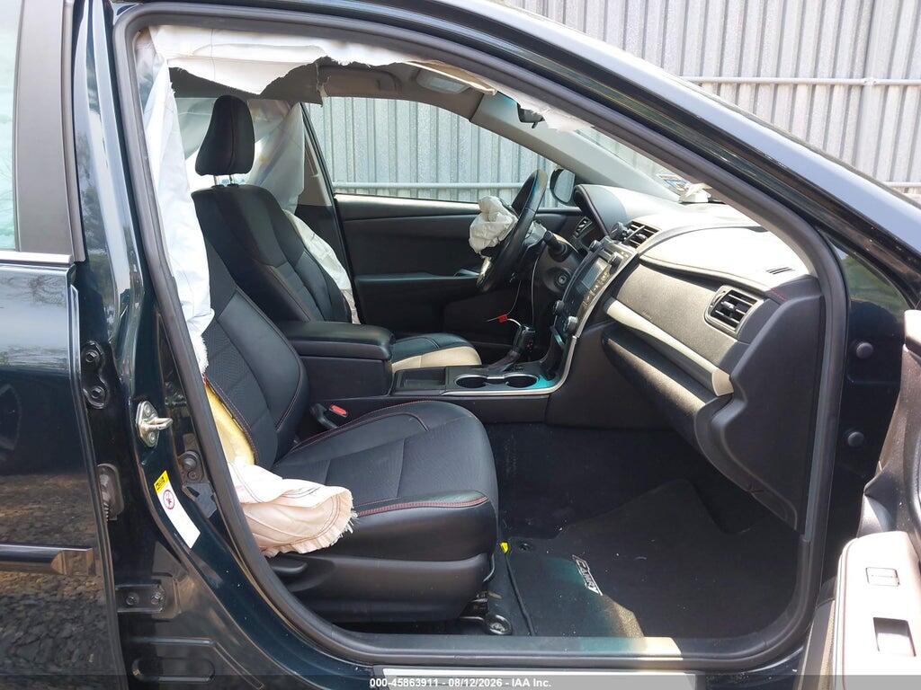 4T1BF1FK0HU328251 2017 TOYOTA CAMRY photo no. 5