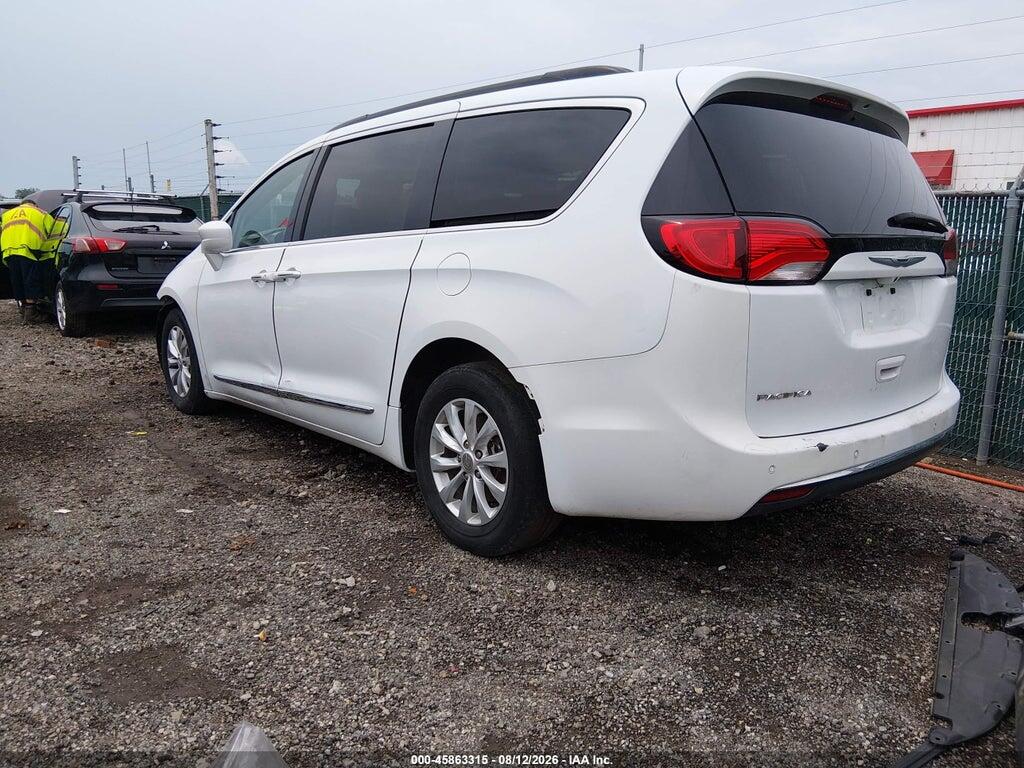 2C4RC1BG2HR569139 2017 CHRYSLER PACIFICA photo no. 3