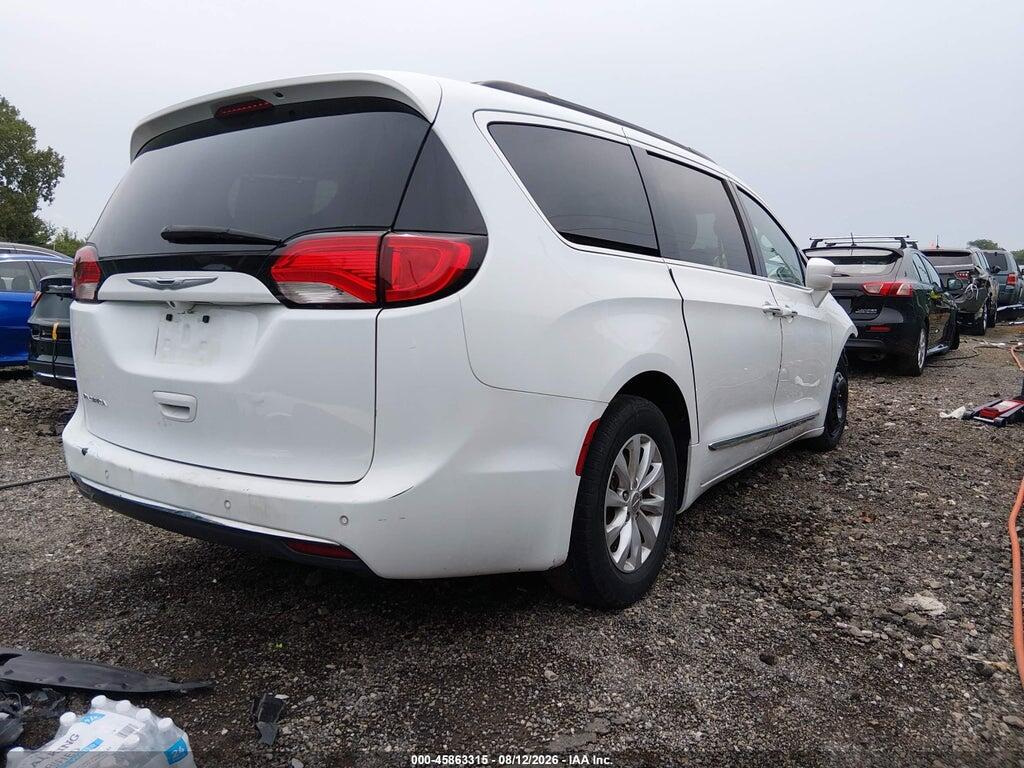 2C4RC1BG2HR569139 2017 CHRYSLER PACIFICA photo no. 4