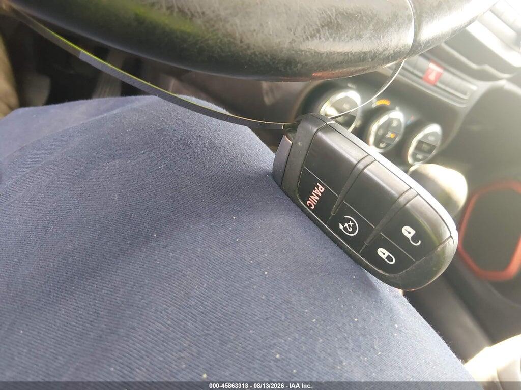 ZACCJBCB7HPG32860 2017 JEEP RENEGADE photo no. 11